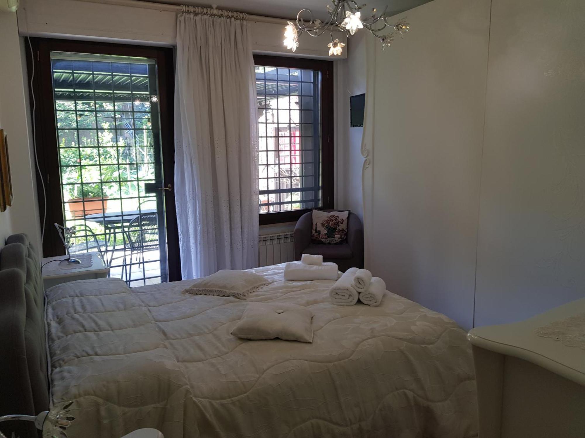 Eur Charme Apt&Garden Ρώμη Εξωτερικό φωτογραφία
